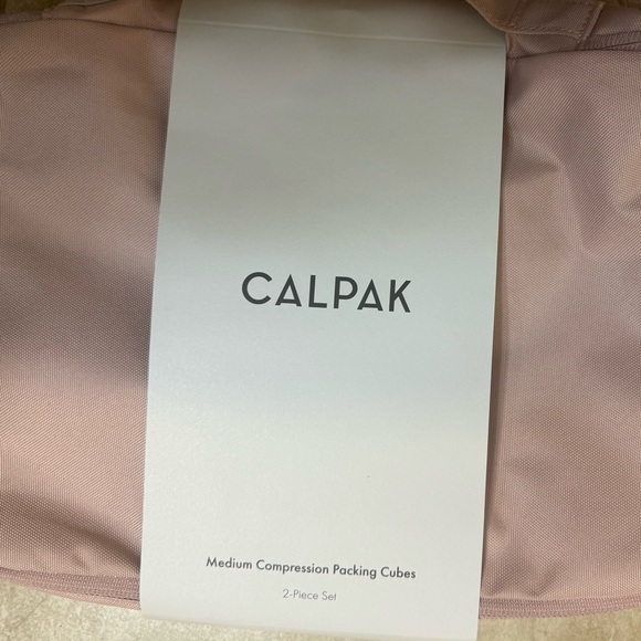 CalPak Compression Packing Cubes - Picture 5 of 11